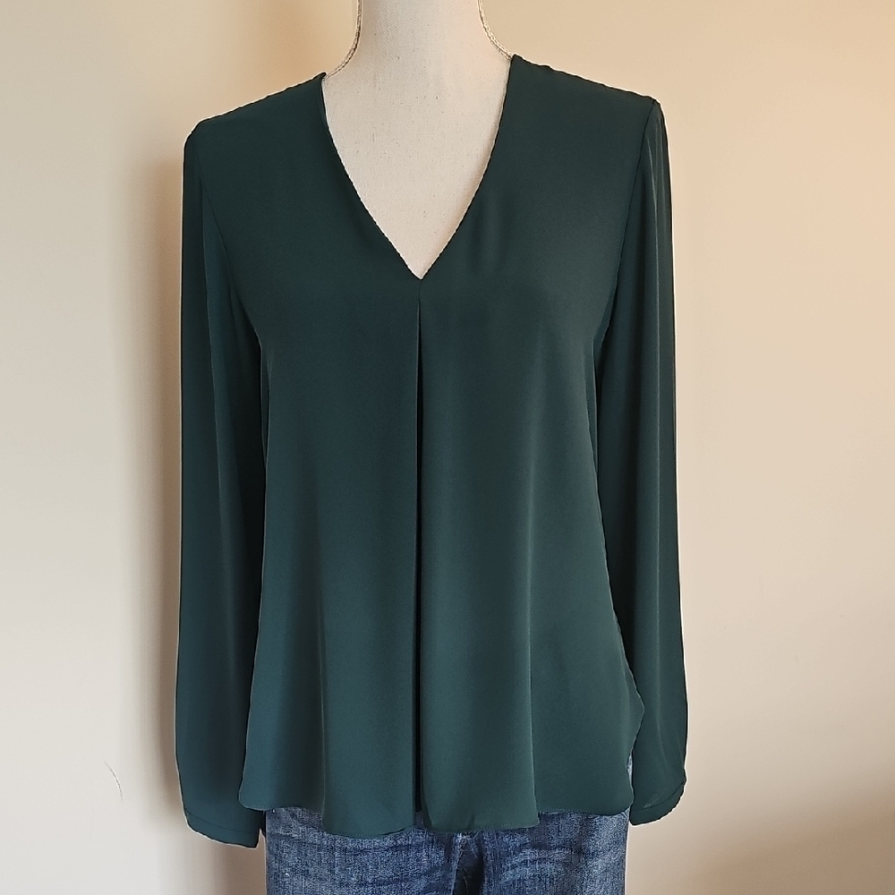 White House Black Market Deep Green Blouse